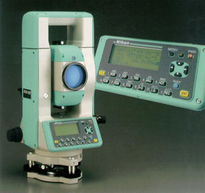 Picture of zNikon DTM-550 with BC-80 Battery, Q-75U Charger, (1"/5", DIN3")